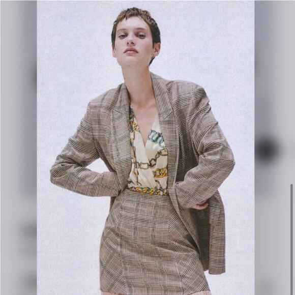 Zara Chain Print Top Size Medium - Picture 2 of 9